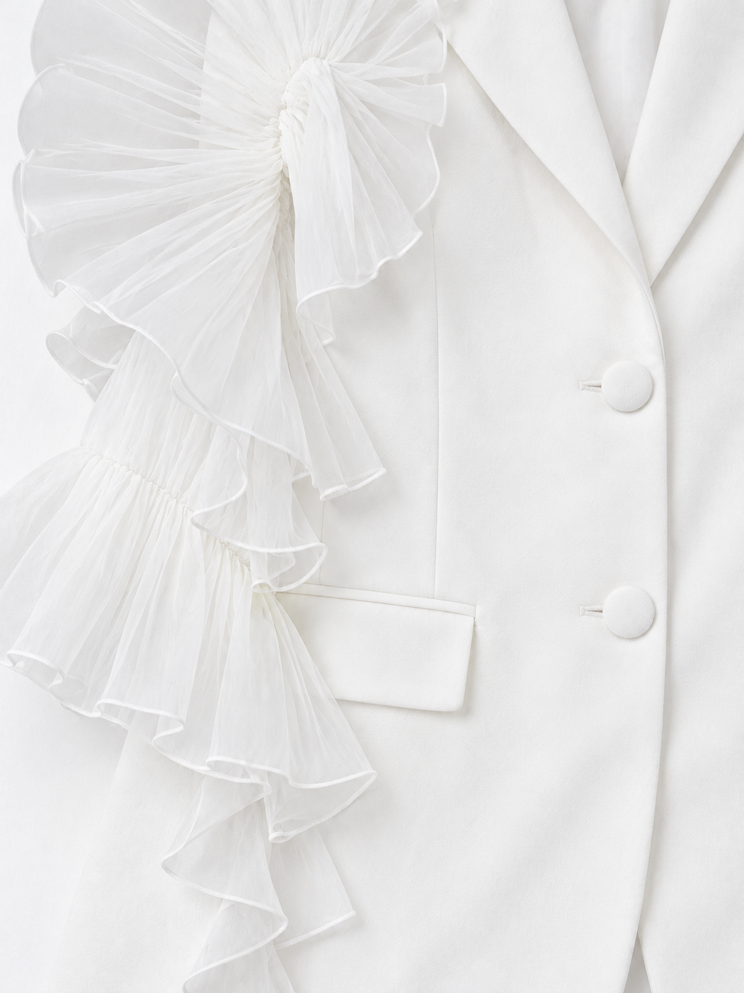 white · detail-2