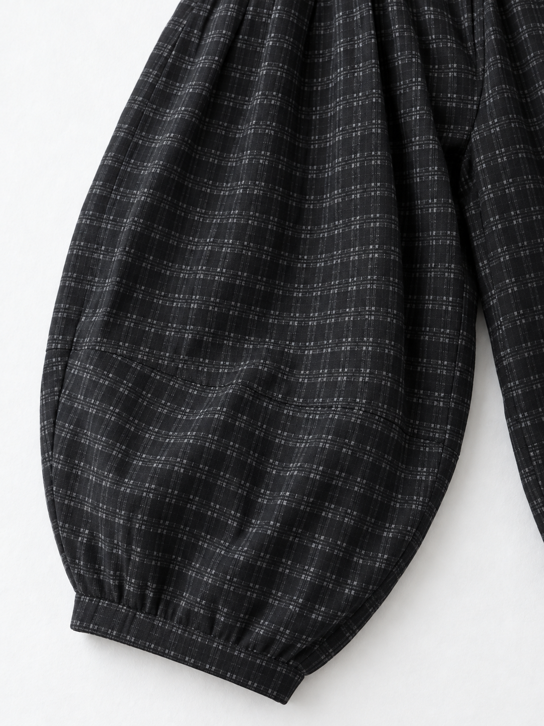 Dark Check Balloon Trousers · detail-2