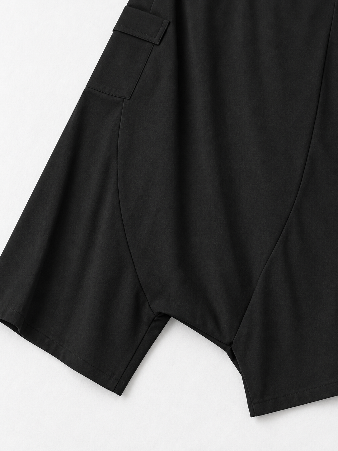 Black · detail-2