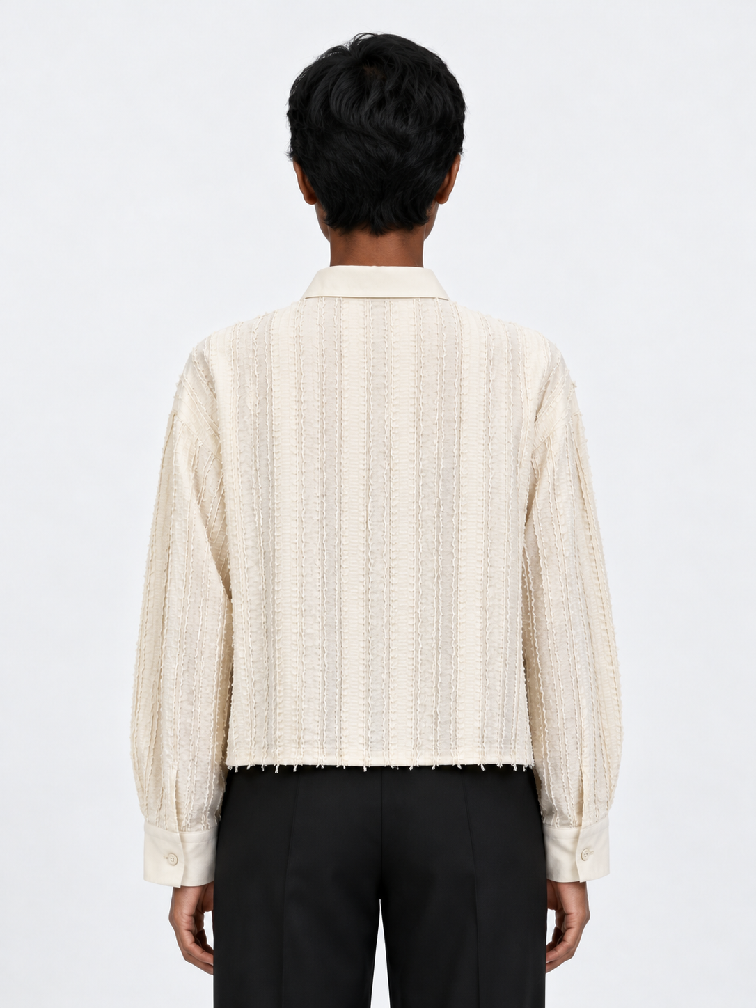 beige · model-back