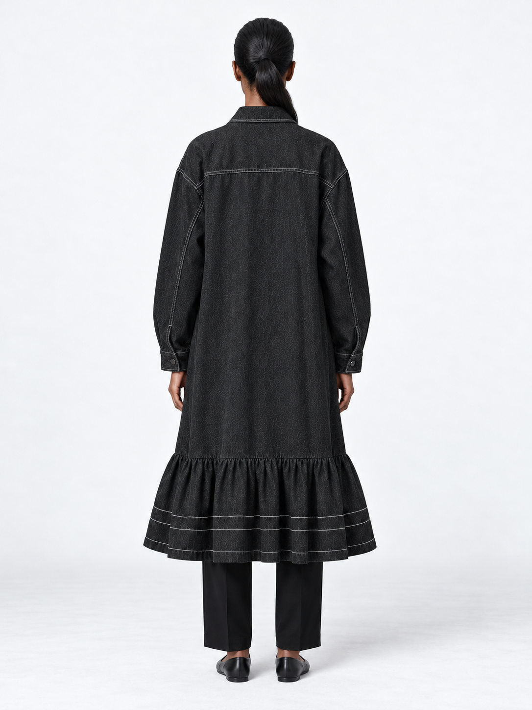 Black · model-back