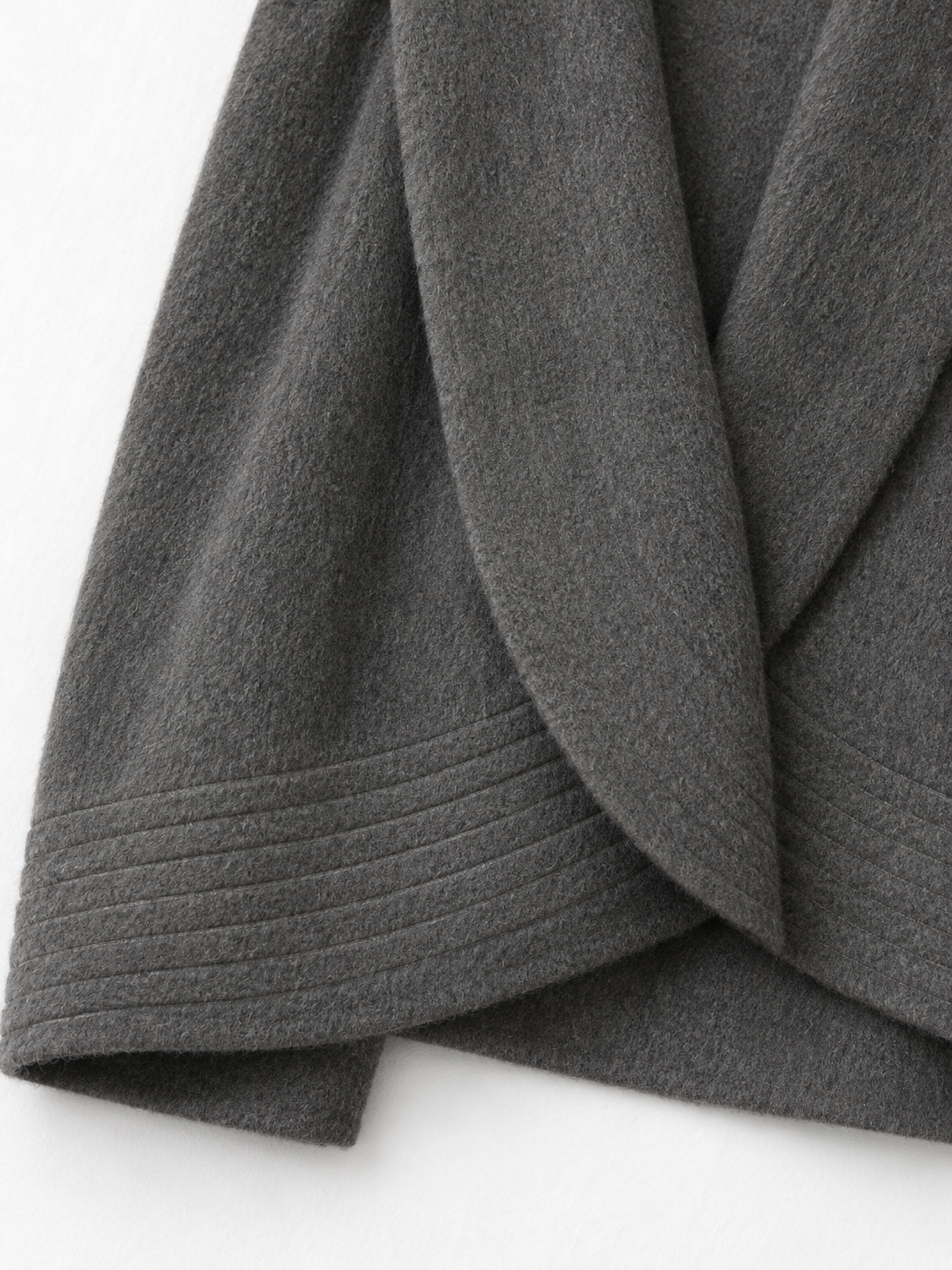 gray · detail-2
