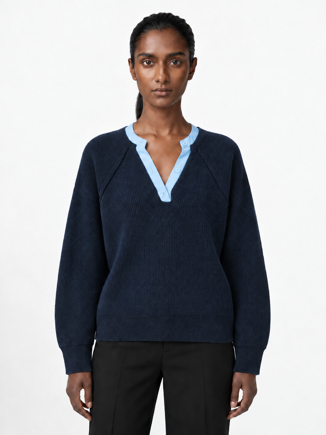 Navy blue · model-front