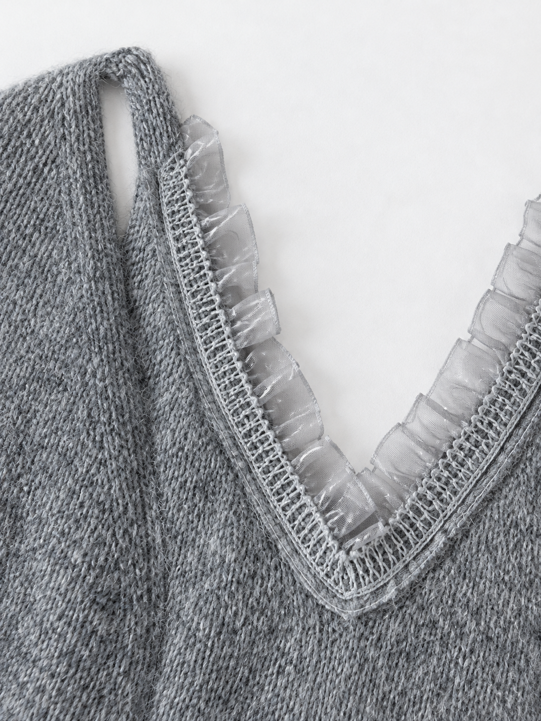 gray · detail-1