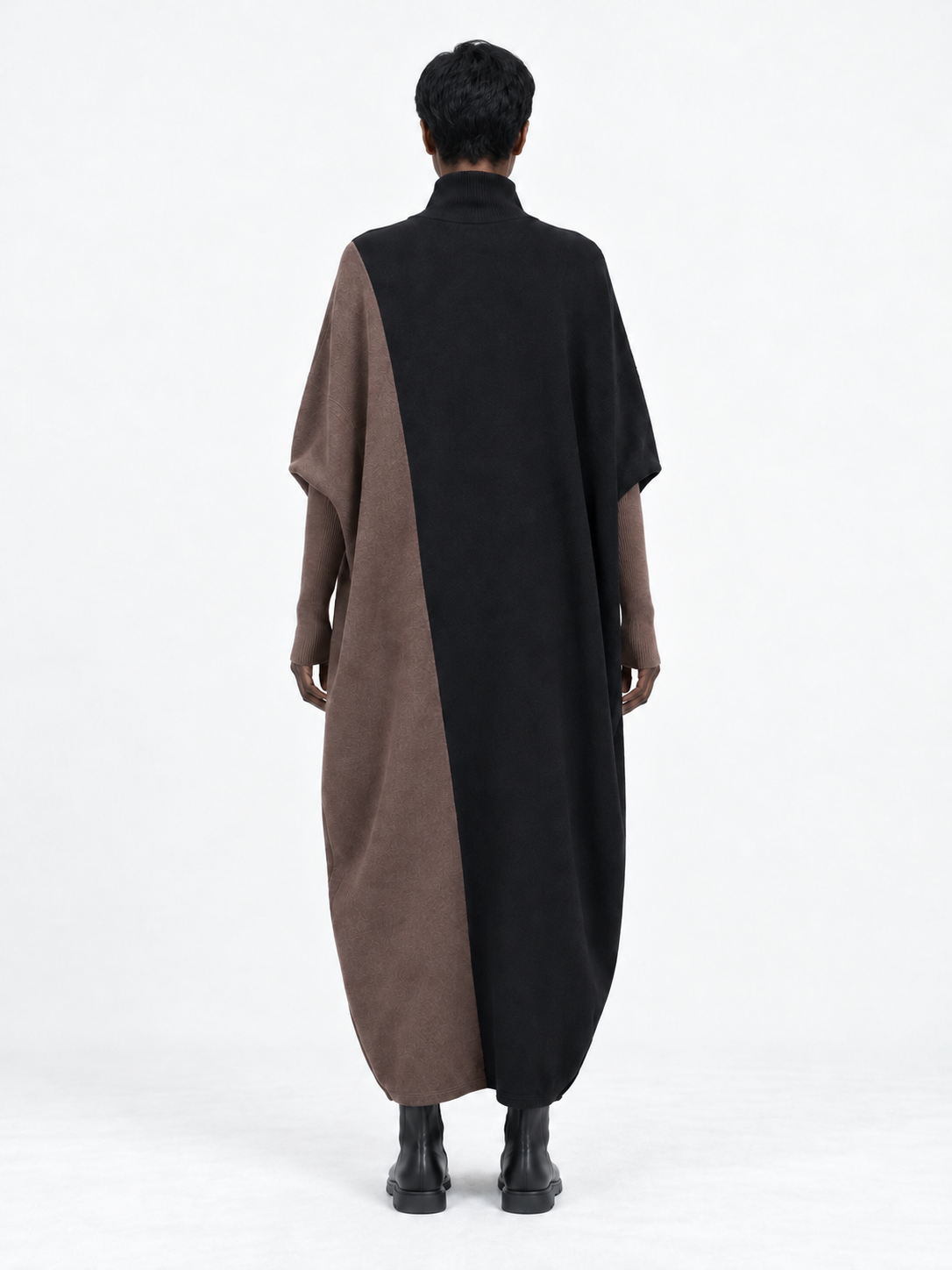 Colour-Block Cocoon Knit Dress · model-back