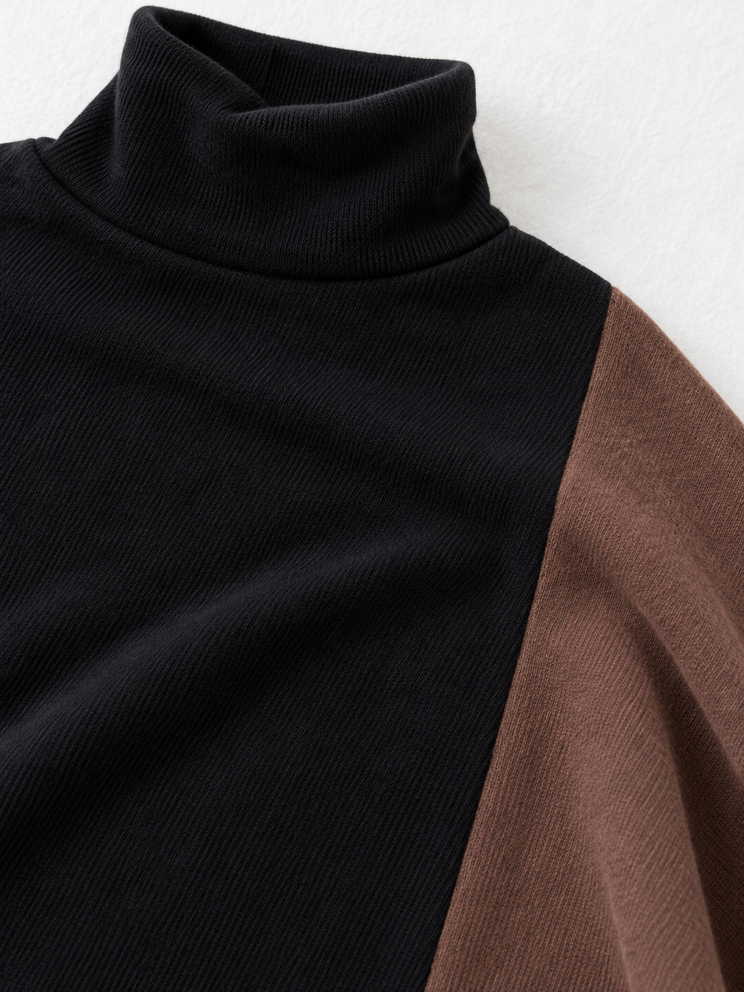 Colour-Block Cocoon Knit Dress · detail-1