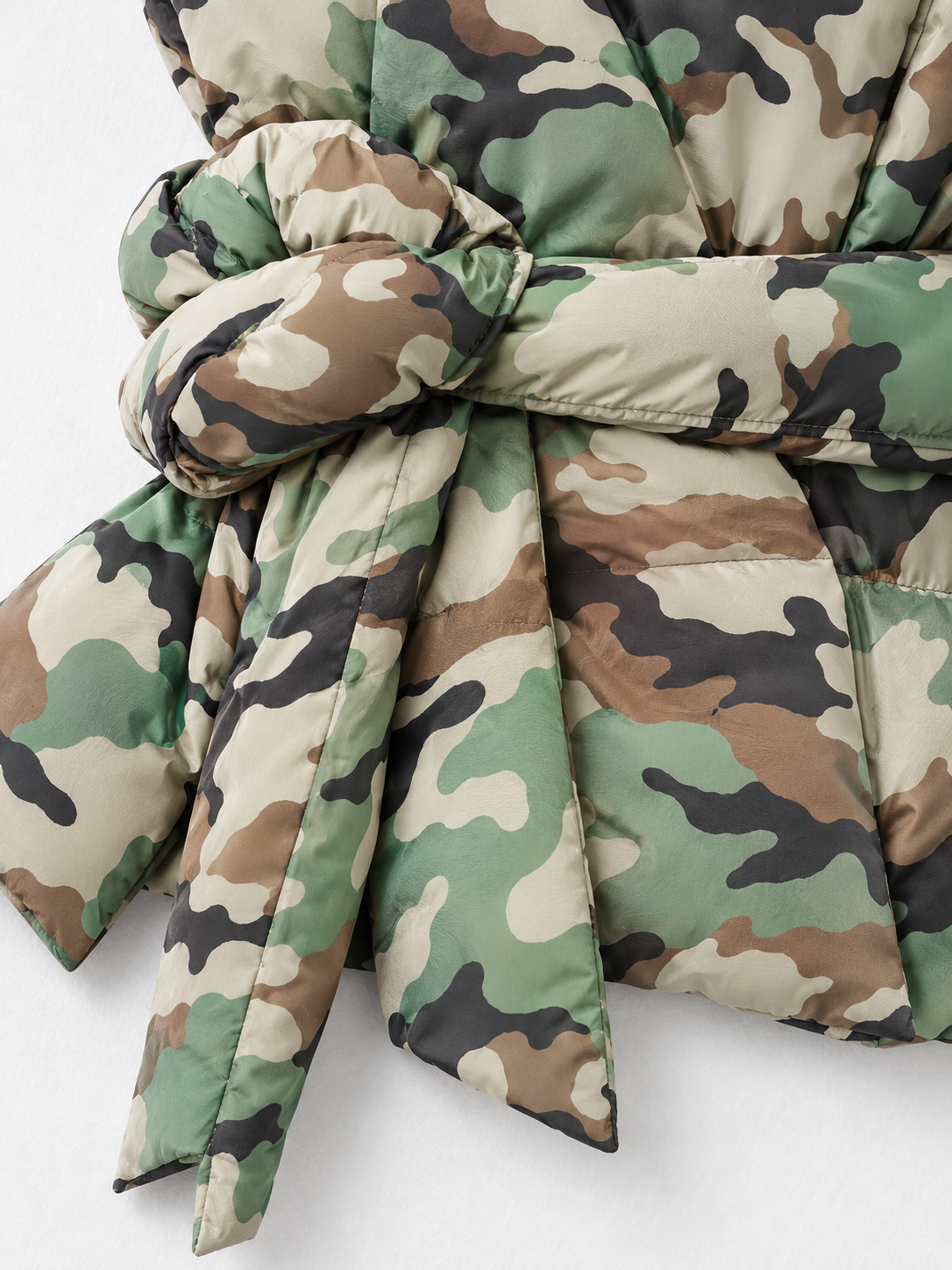 camouflage · detail-2