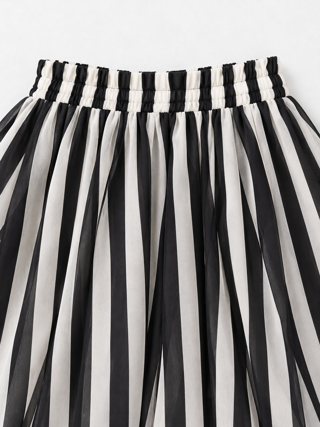 black b · detail-1