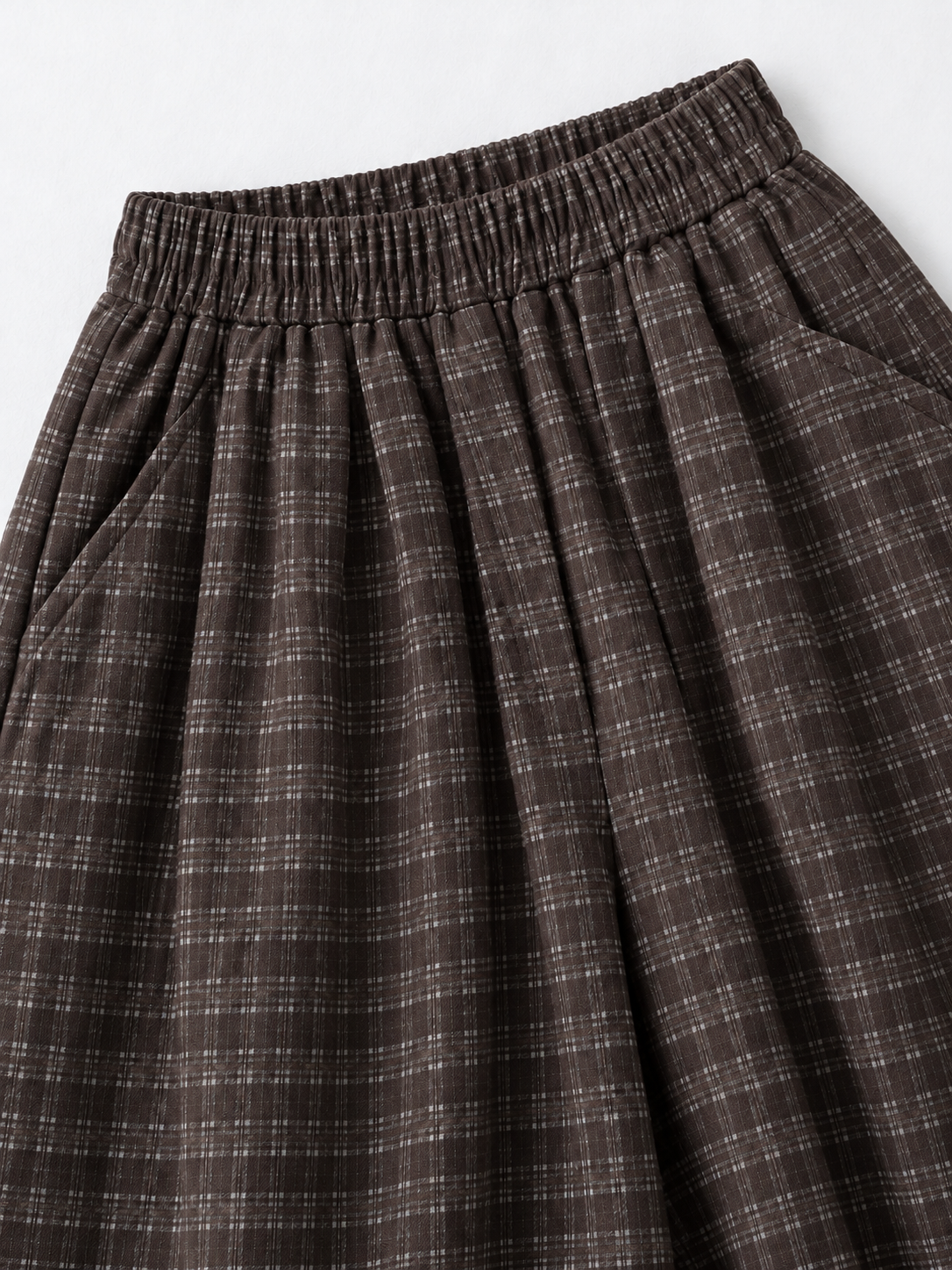 Brown · detail-1