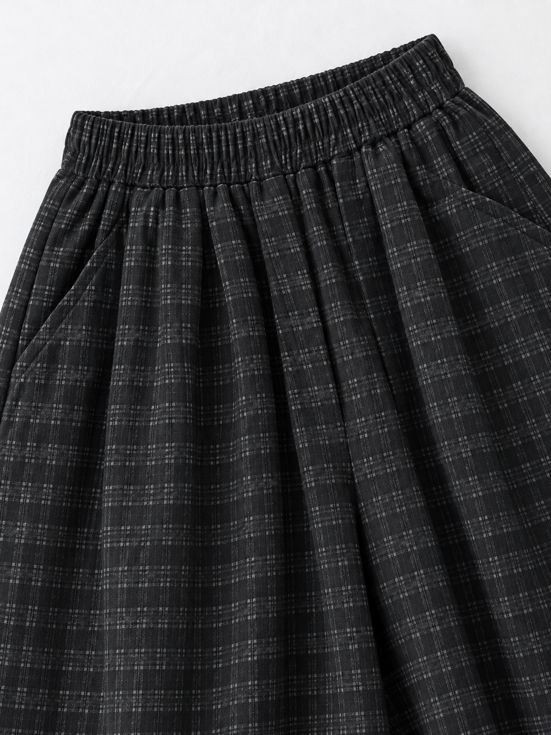 Dark Check Balloon Trousers · detail-1
