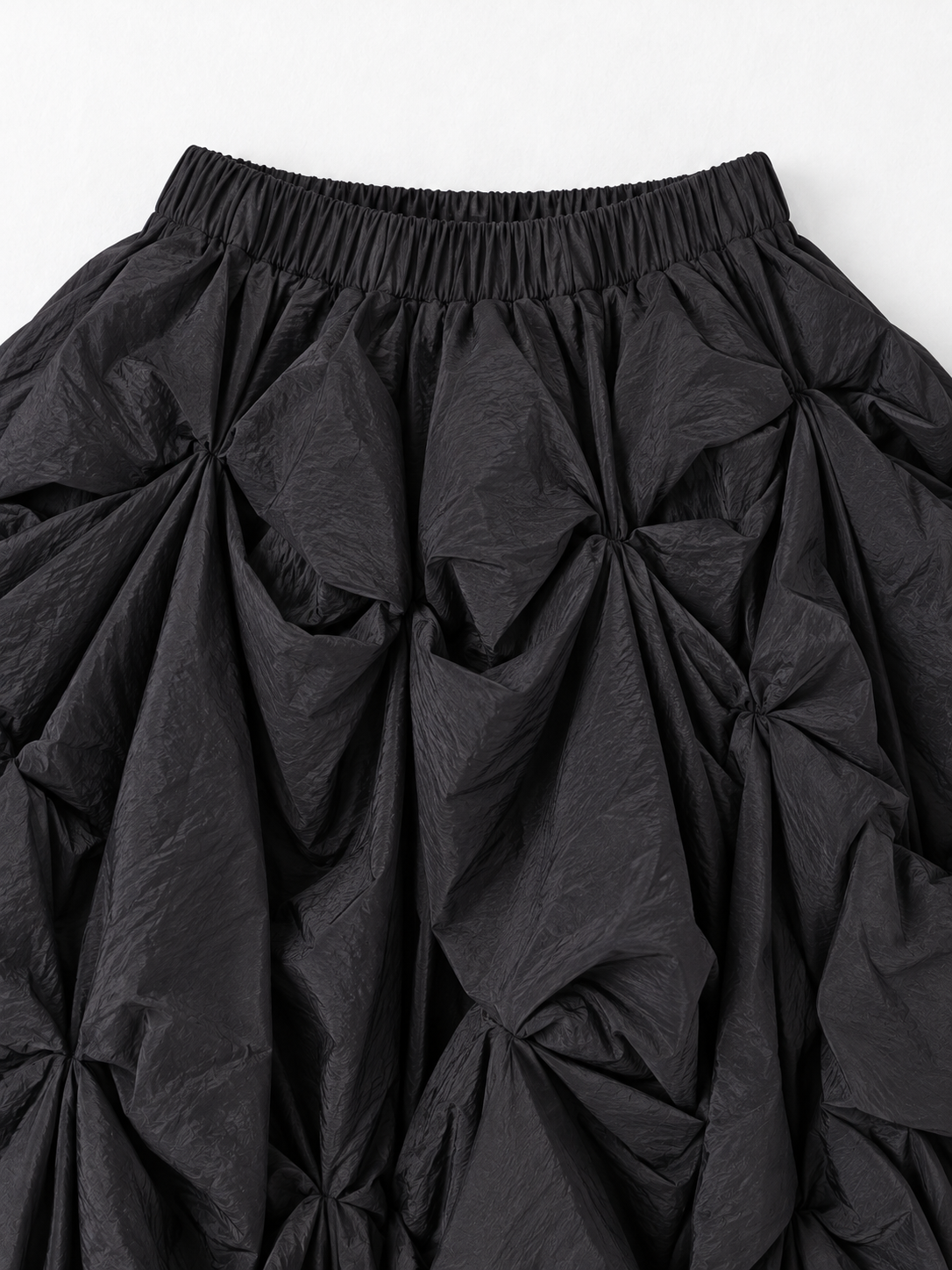 Sculpted Tuck Balloon Skirt · detail-1