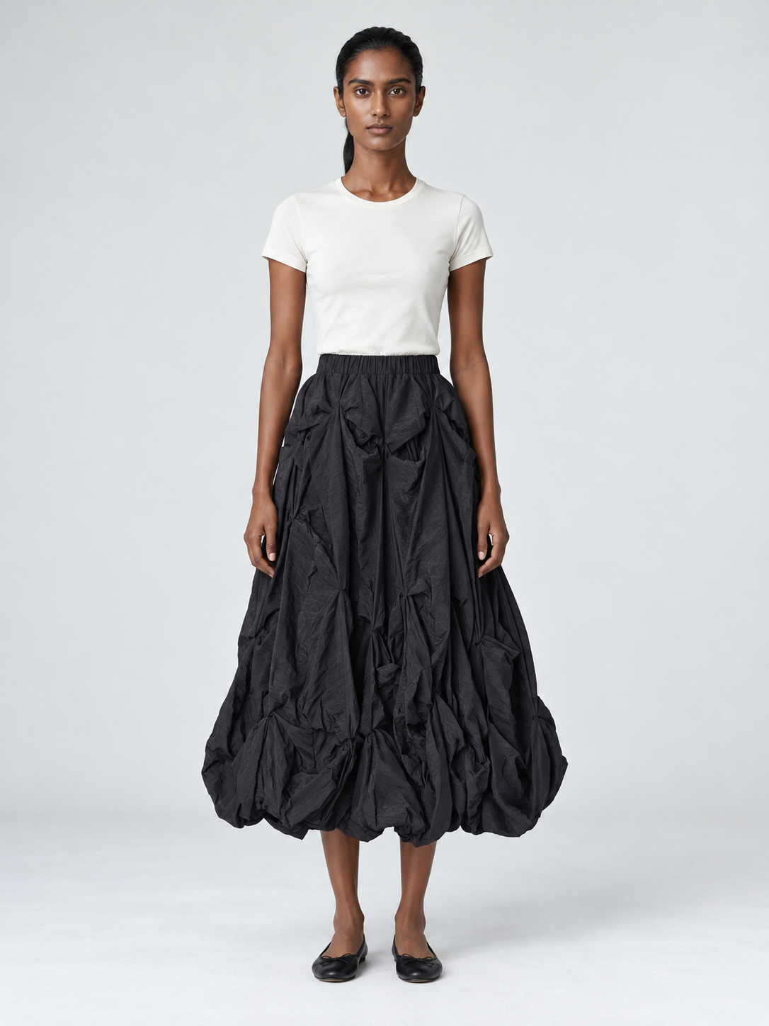 Sculpted Tuck Balloon Skirt · model-front