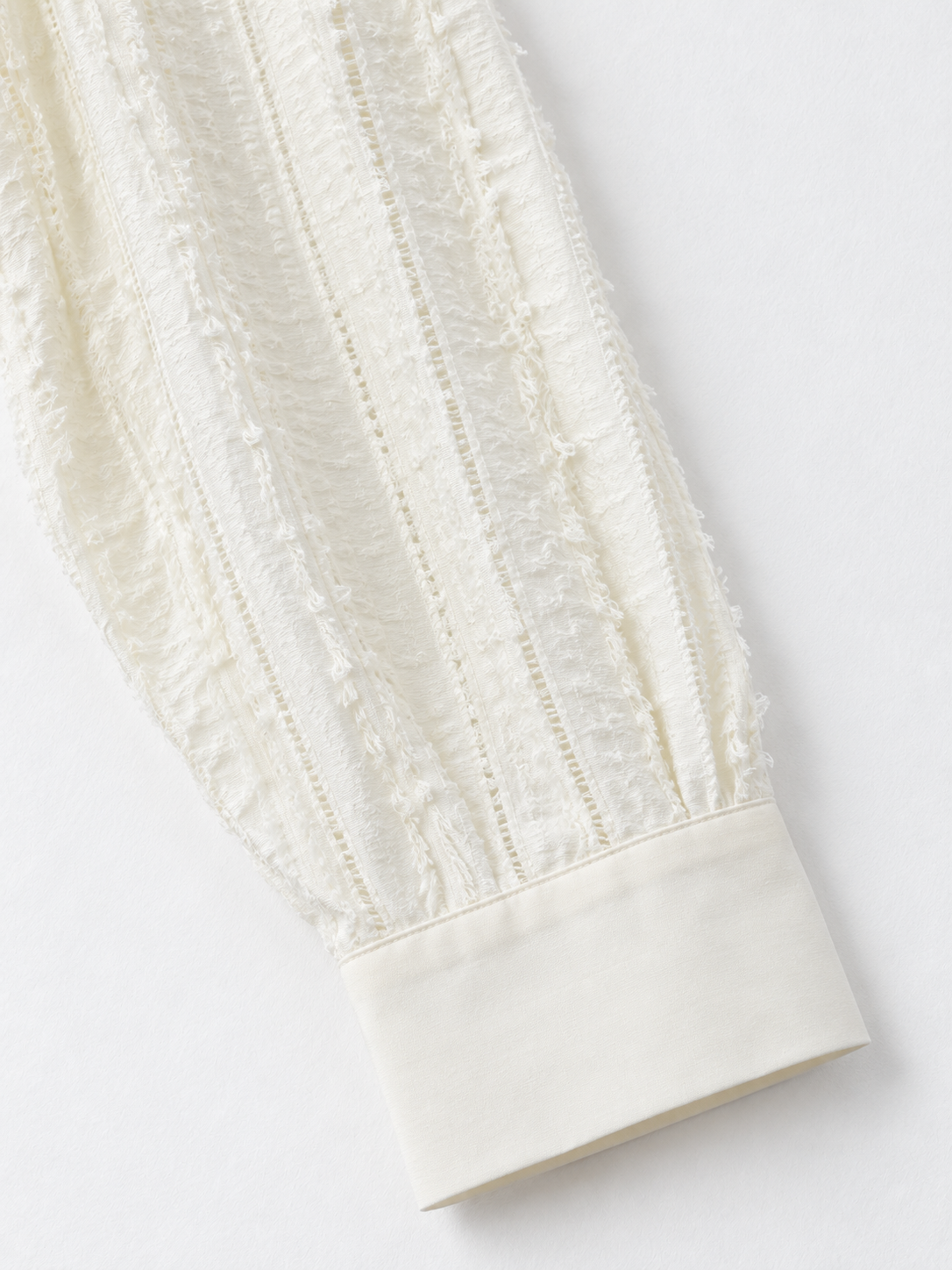 beige · detail-2