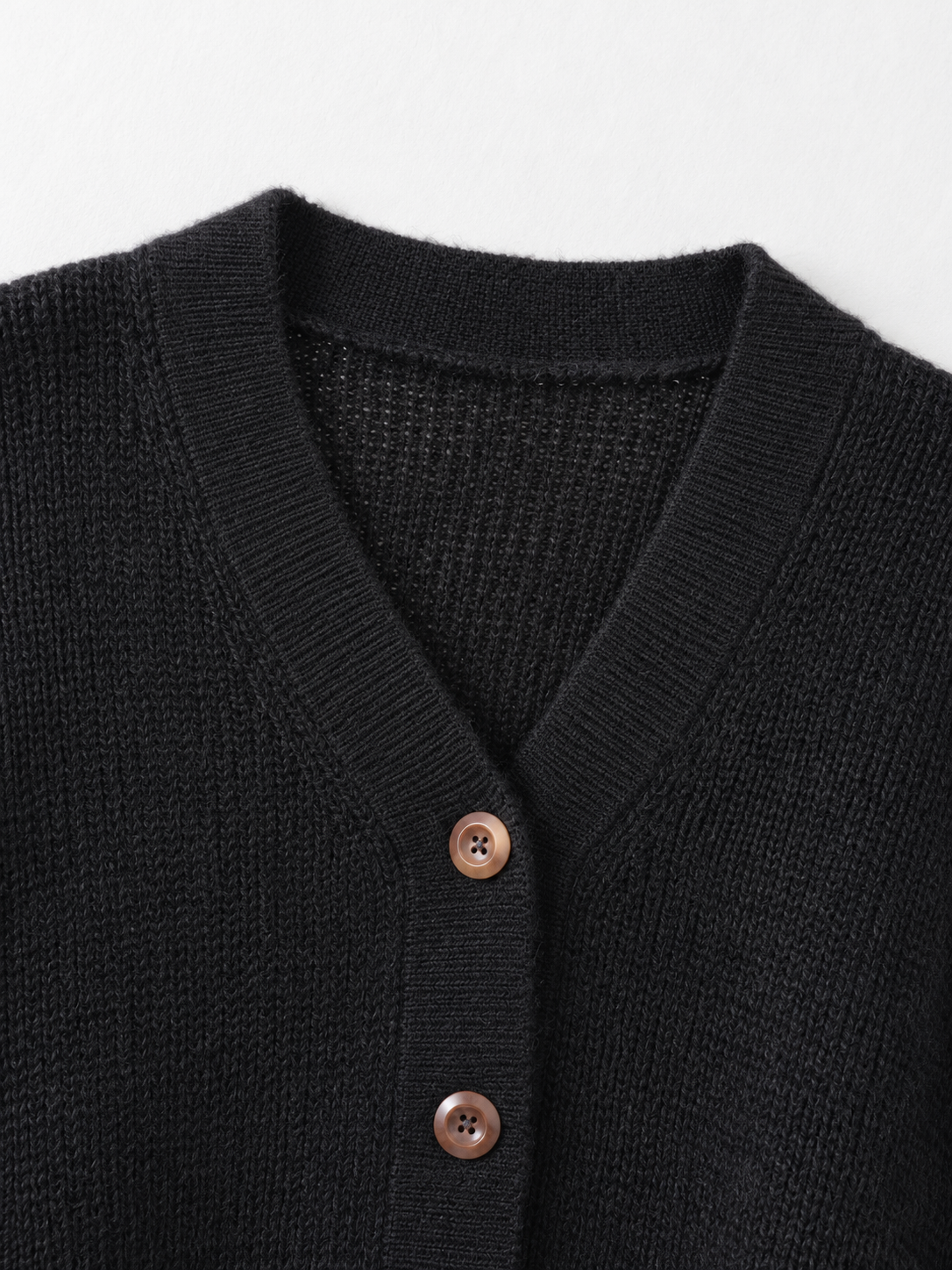 black · detail-1