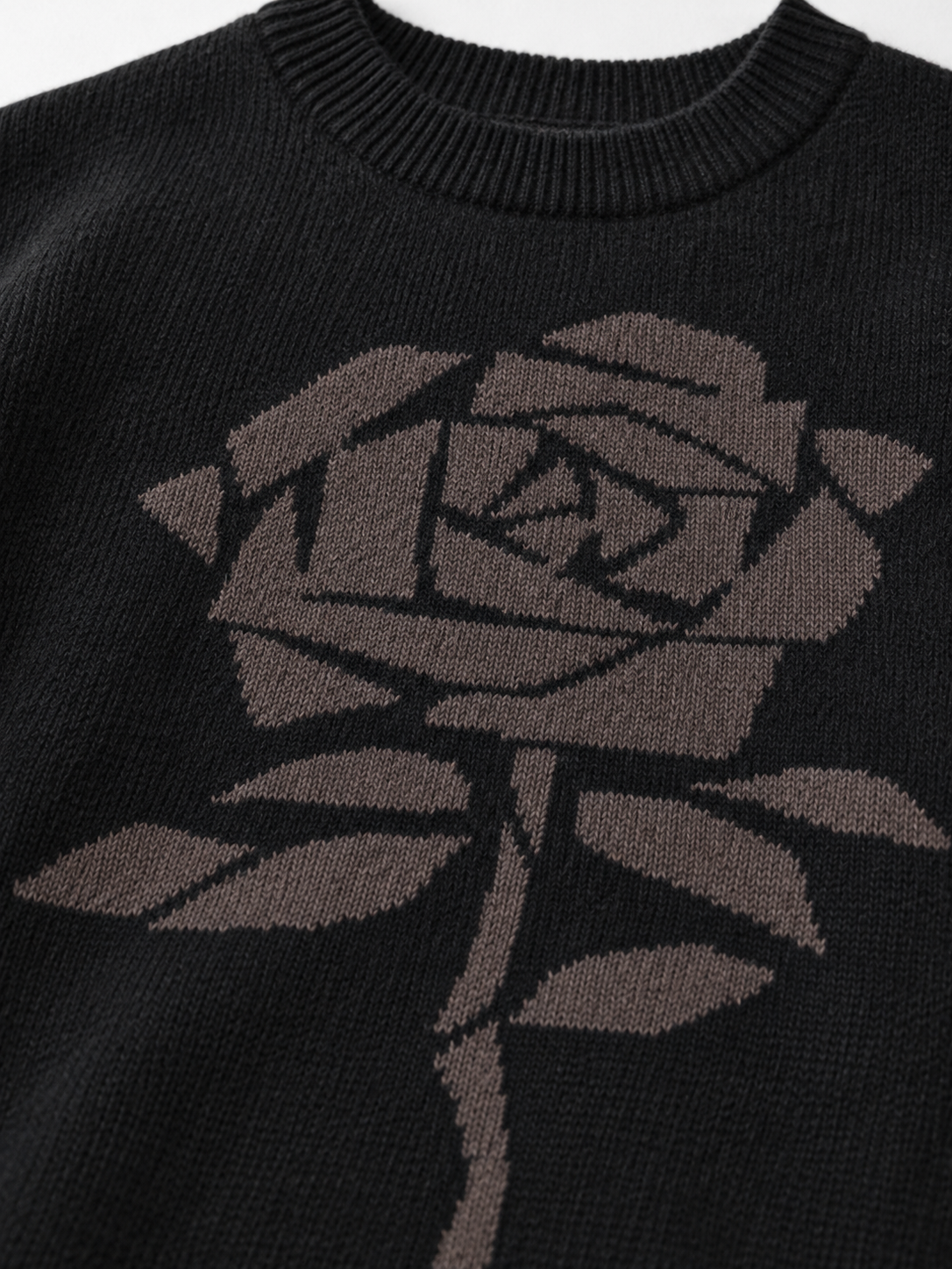 black · detail-2