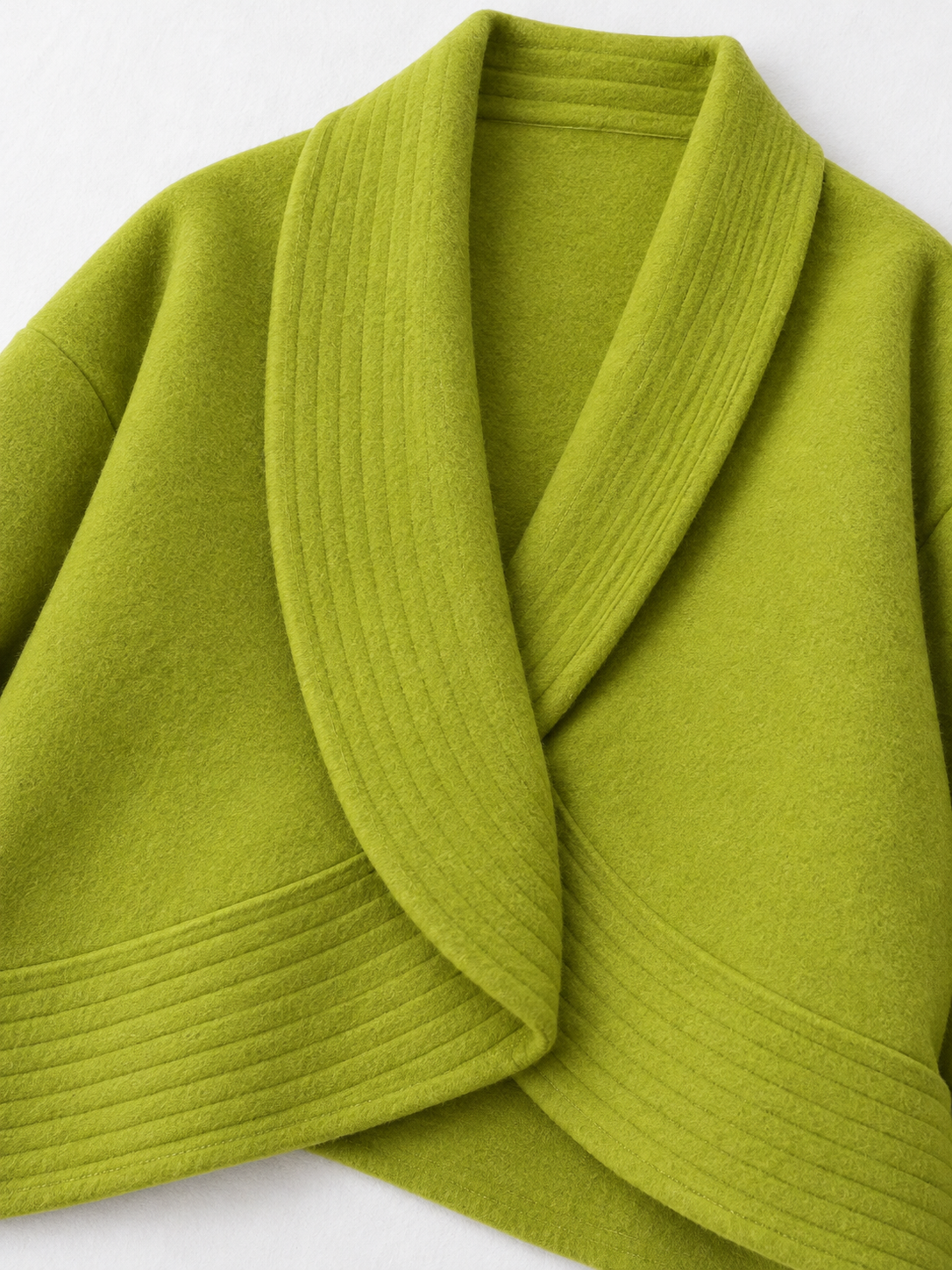 Curved Shawl-Collar Coat · detail-1
