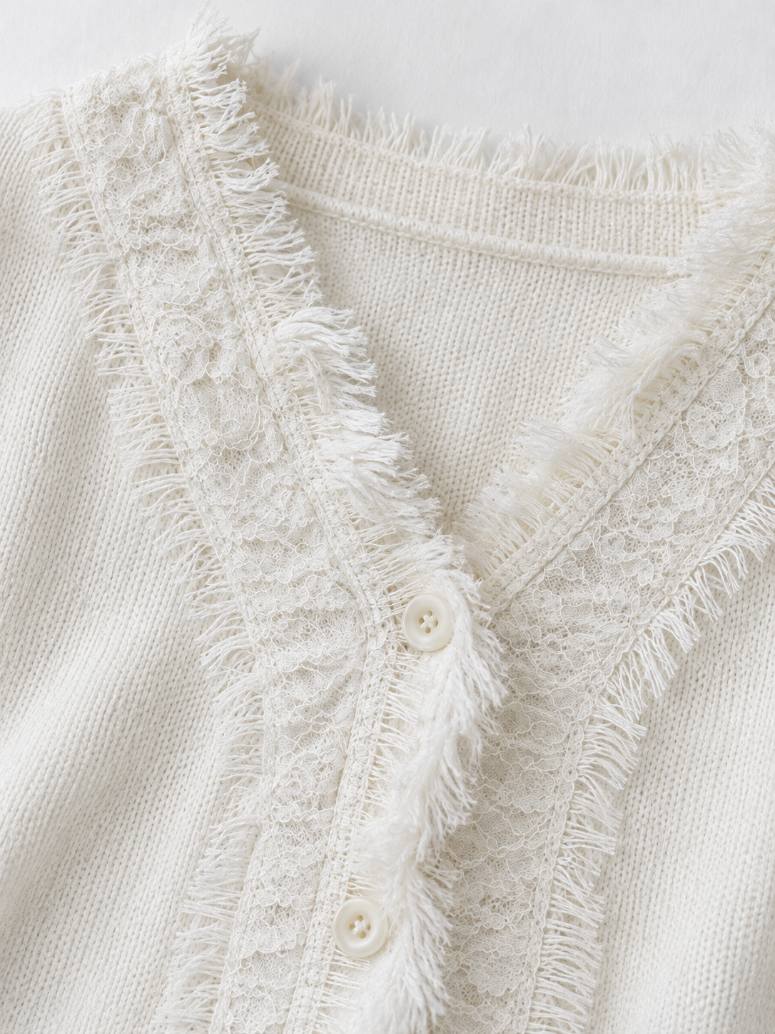 Fringe-Edge V-Neck Cardigan · detail-1