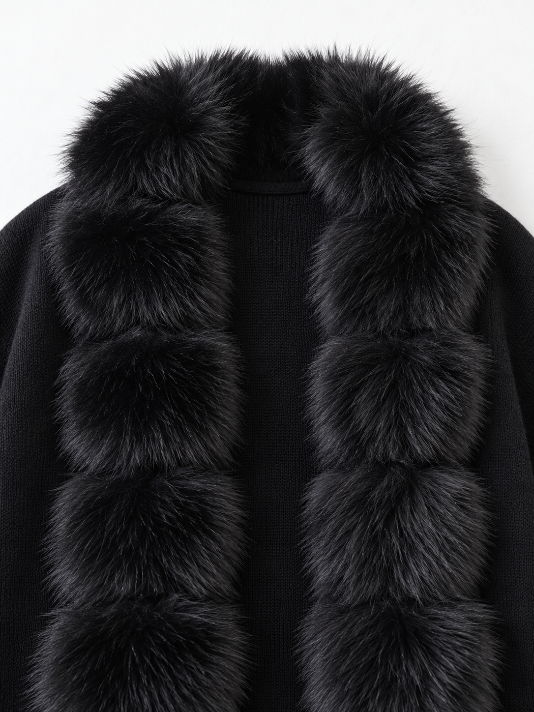 Black · detail-1