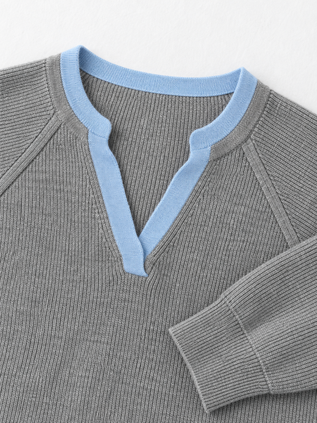Contrast Notch-Neck Knit Sweater · detail-2