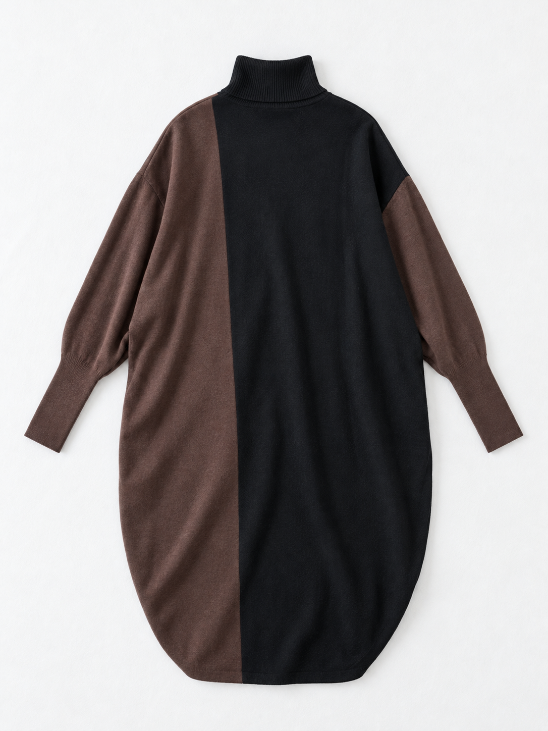 Colour-Block Cocoon Knit Dress · flat-back